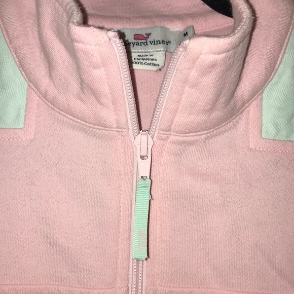 Women's Blue and Pink Vineyard Vines half zip - Picture 4 of 5